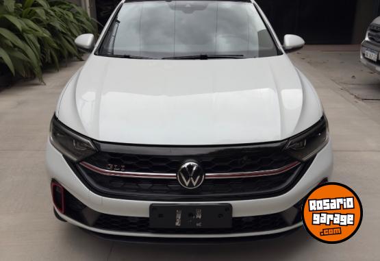 Autos - Volkswagen Vento GLI 2023 Nafta 119000Km - En Venta
