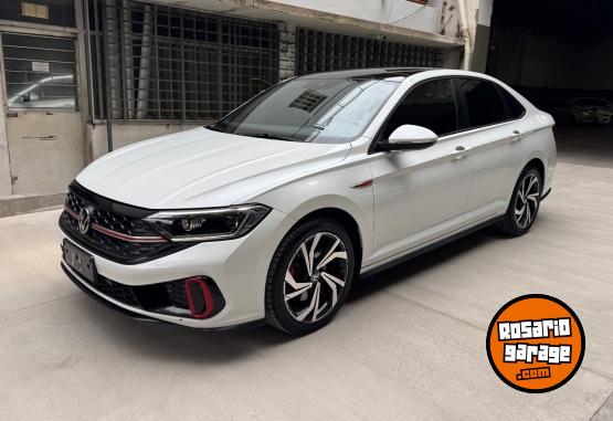 Autos - Volkswagen Vento GLI 2023 Nafta 119000Km - En Venta