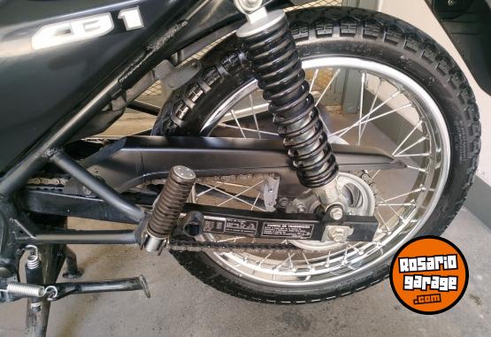 Motos - Honda Cb 1 2013 Nafta 12000Km - En Venta