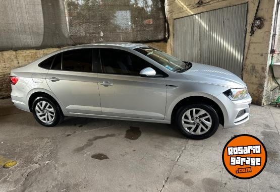 Autos - Volkswagen Virtus 2018 Nafta 30000Km - En Venta