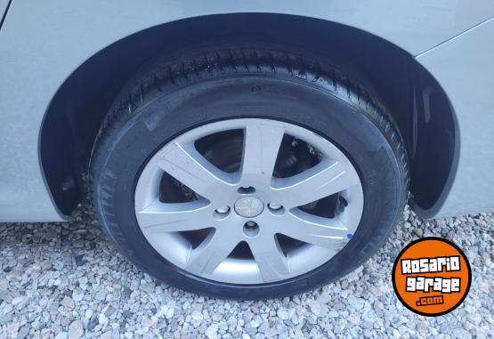 Autos - Peugeot 408 ALLURE NAV 2016 Nafta 130000Km - En Venta