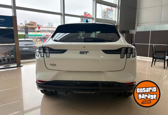 Autos - Ford Mustang Mach-E GT 2023 Electrico / Hibrido 1843Km - En Venta