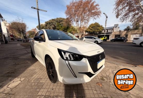 Autos - Peugeot 208 2023 Nafta 18000Km - En Venta