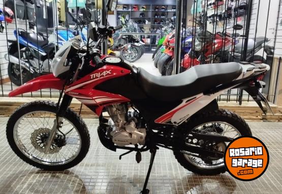 Motos - Corven Triax 250 2020 Nafta 8576Km - En Venta