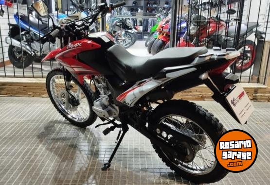 Motos - Corven Triax 250 2020 Nafta 8576Km - En Venta