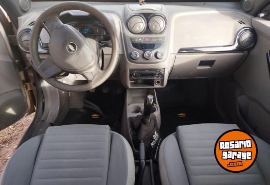 Autos - Chevrolet AGILE 2012 GNC 240000Km - En Venta