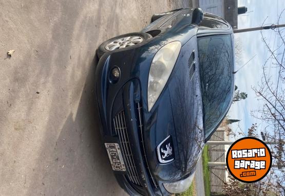 Autos - Peugeot 207 2012 GNC 151000Km - En Venta
