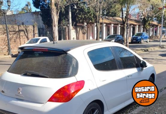 Autos - Peugeot 308 Allure Nav 2013 Nafta 185000Km - En Venta