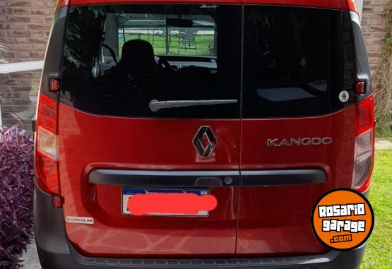 Utilitarios - Renault Kangoo 2022 Diesel 51500Km - En Venta