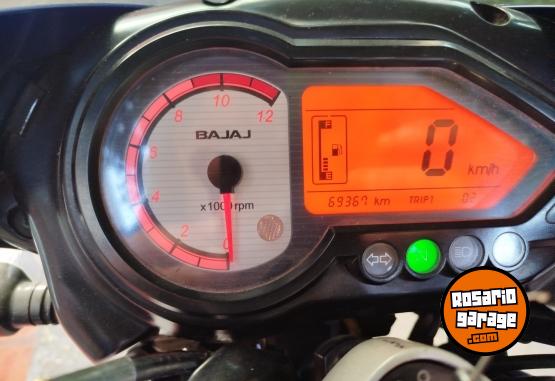 Motos - Bajaj Rouser 220 2010 Nafta 69300Km - En Venta