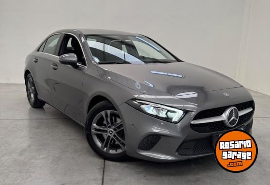Autos - Mercedes Benz A200 Progressive 2020 Nafta 73000Km - En Venta