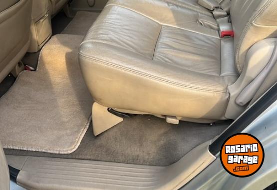 Camionetas - Toyota HILUX SW4 SRV AT/CUERO 2008 Diesel 288500Km - En Venta