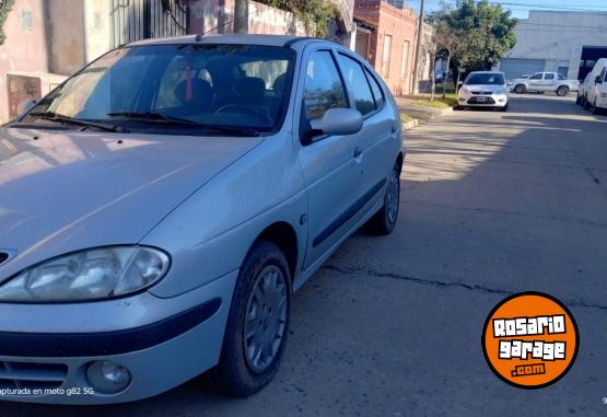 Autos - Renault Megane 2002 Nafta 246000Km - En Venta