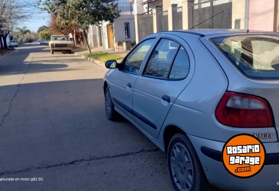 Autos - Renault Megane 2002 Nafta 246000Km - En Venta