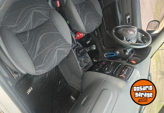 Autos - Fiat Siena 2015 Nafta 123000Km - En Venta