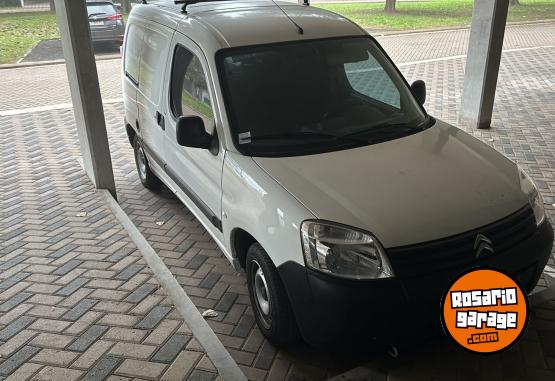 Utilitarios - Citroen Berlingo 2023 Diesel 70000Km - En Venta
