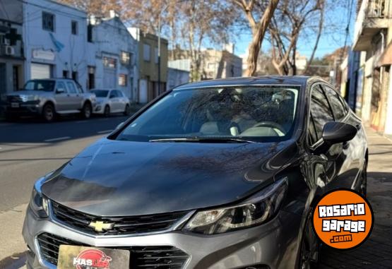 Autos - Chevrolet Cruze 2017 Nafta 100000Km - En Venta