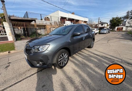 Autos - Renault LOGAN INTENS 1.6 MANUAL 2023 GNC 81000Km - En Venta