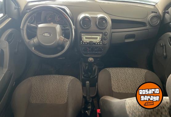 Autos - Ford ka viral 1.6 2013 Nafta 170000Km - En Venta