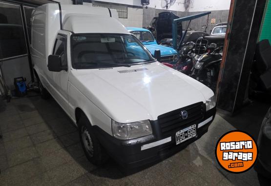Utilitarios - Fiat Fiorino 2009 GNC 165000Km - En Venta