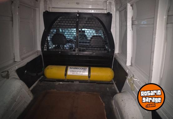 Utilitarios - Fiat Fiorino 2009 GNC 165000Km - En Venta