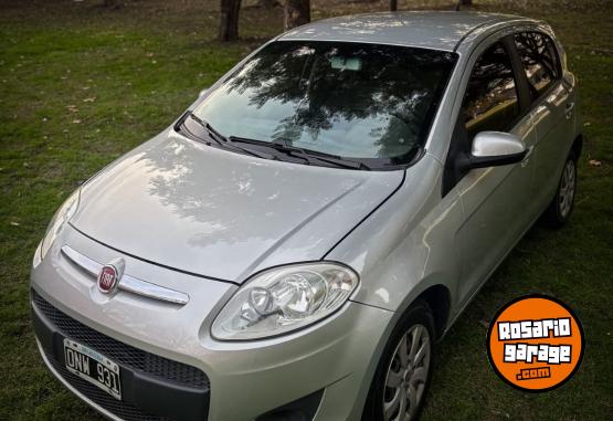 Autos - Fiat PALIO ATRACTIVE 1.4 2015 Nafta 136000Km - En Venta