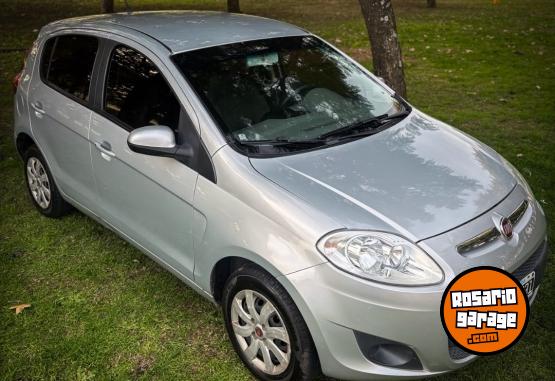 Autos - Fiat PALIO ATRACTIVE 1.4 2015 Nafta 136000Km - En Venta