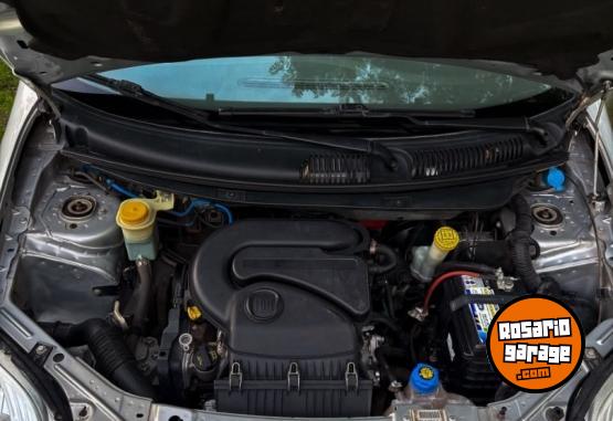 Autos - Fiat PALIO ATRACTIVE 1.4 2015 Nafta 136000Km - En Venta