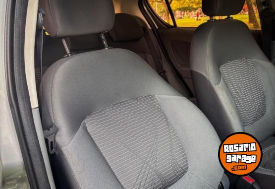 Autos - Fiat PALIO ATRACTIVE 1.4 2015 Nafta 136000Km - En Venta