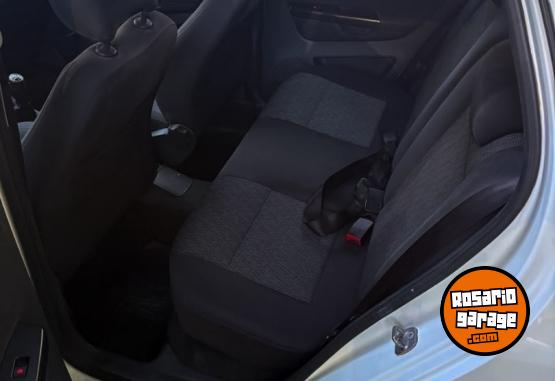 Autos - Volkswagen FOX HIGHLINE BORA GOL 2014 Nafta 117000Km - En Venta