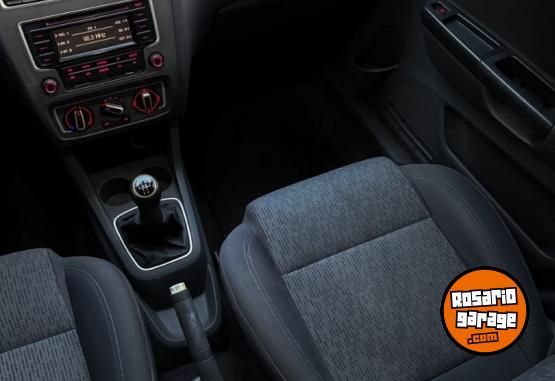 Autos - Volkswagen FOX HIGHLINE BORA GOL 2014 Nafta 117000Km - En Venta