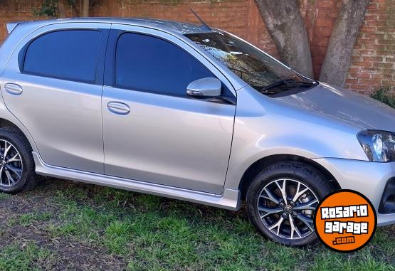 Autos - Toyota Etios xls 2022 Nafta 50500Km - En Venta