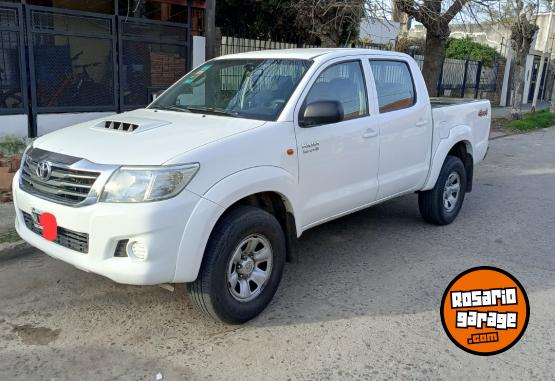 Camionetas - Toyota Hilux 2014 Diesel 176000Km - En Venta