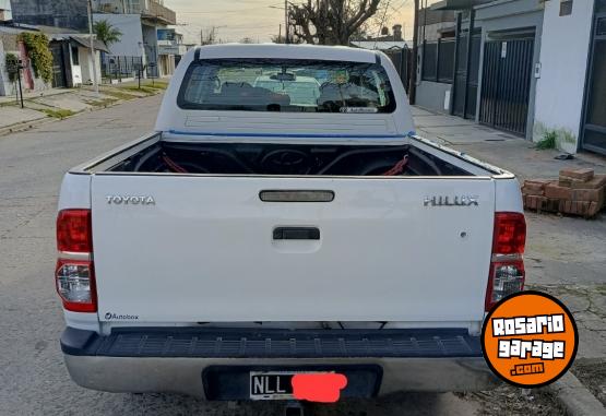 Camionetas - Toyota Hilux 2014 Diesel 176000Km - En Venta