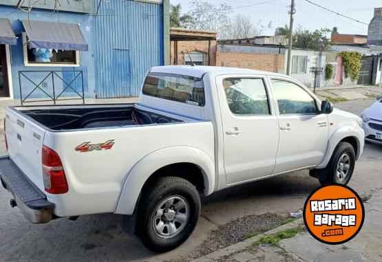 Camionetas - Toyota Hilux 2014 Diesel 176000Km - En Venta