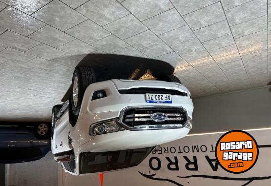 Camionetas - Ford Ranger 2.5 nafta 2022 GNC 81000Km - En Venta