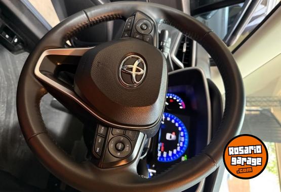 Autos - Toyota COROLLA XEI CVT 2025 Nafta 32000Km - En Venta