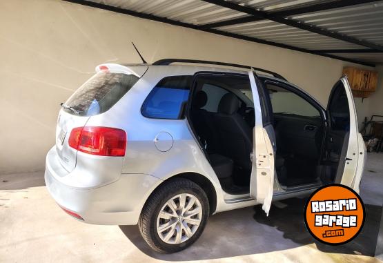 Autos - Volkswagen Suran Confortline 2011 Nafta 200000Km - En Venta