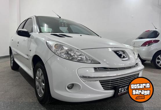 Autos - Peugeot 207 allure hdi 2011 Diesel 120000Km - En Venta