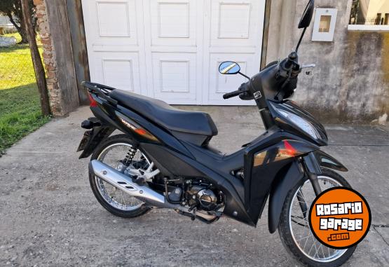 Motos - Honda 110 S 2021 Nafta 9700Km - En Venta