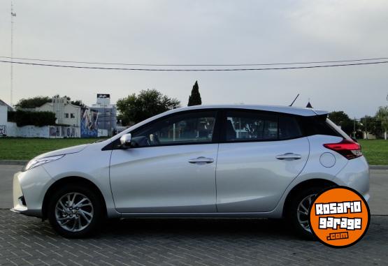 Autos - Toyota Yaris 2023 Nafta 12000Km - En Venta