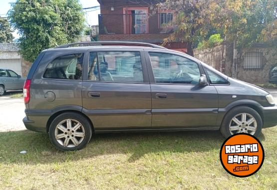 Autos - Chevrolet Zafira 2006 Nafta 280000Km - En Venta