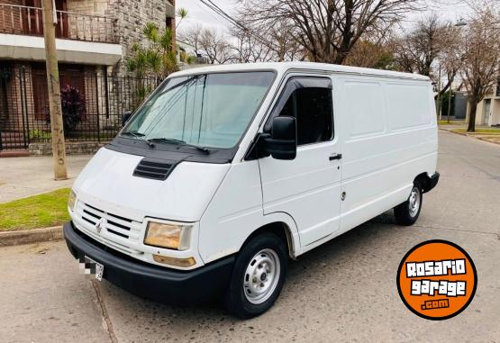 Utilitarios - Renault Trafic 2002 Diesel 500000Km - En Venta