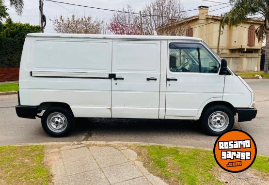 Utilitarios - Renault Trafic 2002 Diesel 500000Km - En Venta