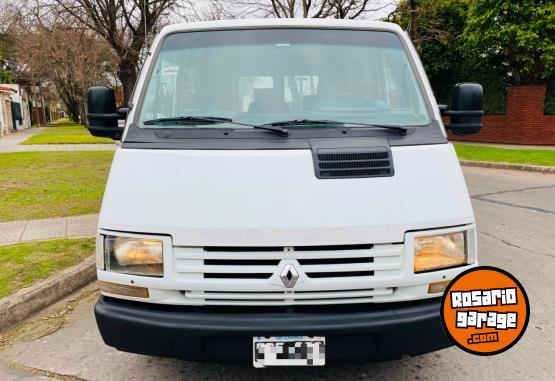 Utilitarios - Renault Trafic 2002 Diesel 500000Km - En Venta