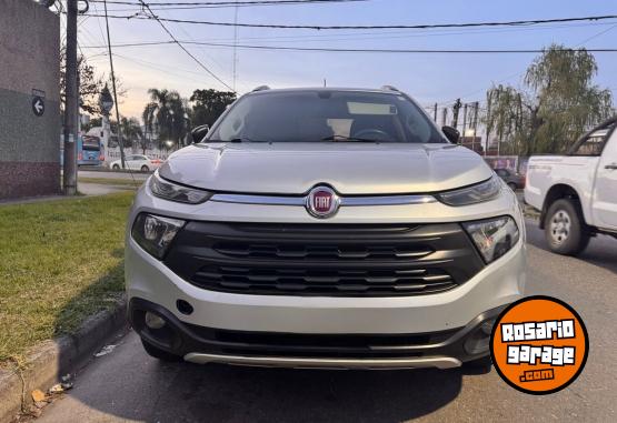 Camionetas - Fiat toro 2017 Diesel 120000Km - En Venta