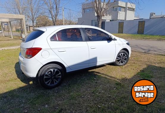 Autos - Chevrolet Onix ltz 2015 Nafta 122000Km - En Venta