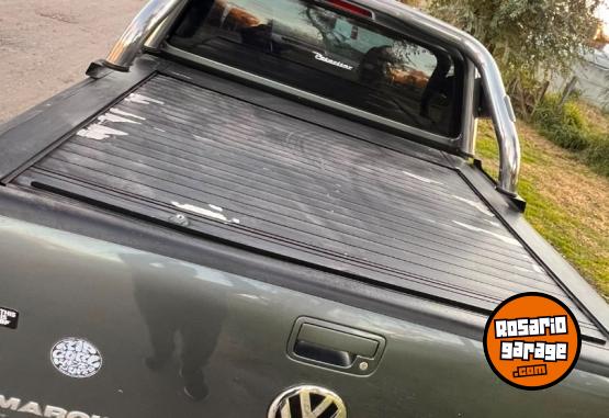 Camionetas - Volkswagen AMAROK COMFORTLINE AUT4X2 2017 Diesel 144000Km - En Venta