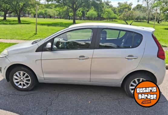 Autos - Fiat FIAT PALIO ATTRACTIVE 1.4 2014 Nafta 130000Km - En Venta