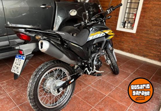 Motos - Honda Xr190 2024 Nafta 9000Km - En Venta